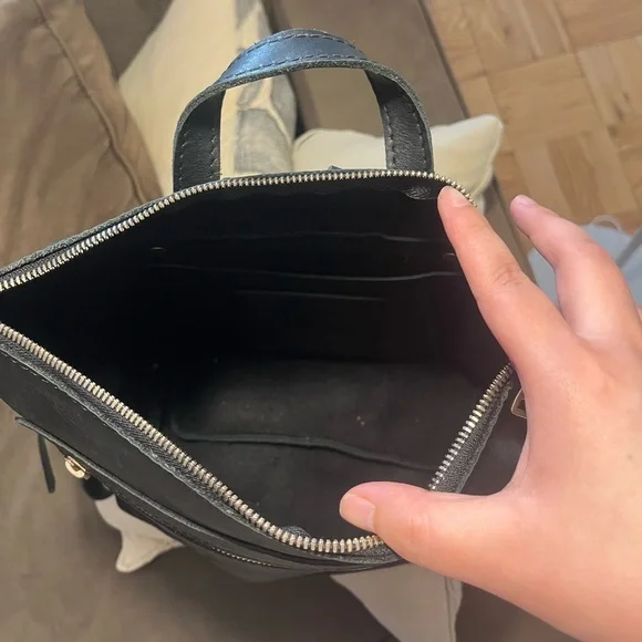 Portland Leather goods Black Backpack tote - Picture 4 of 8